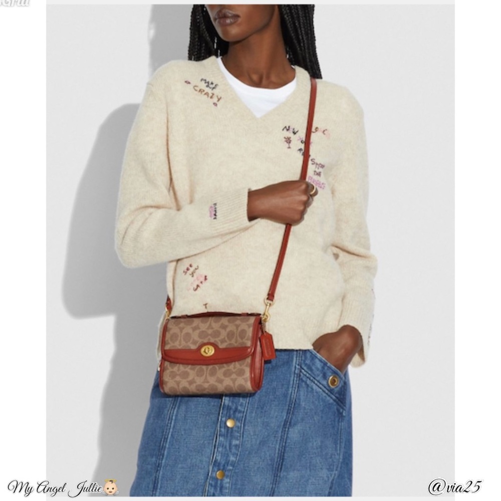 COACH KIP SIGNATURE CANVASS CROSSBODY Color: Tan Rust - Picture 6 of 8